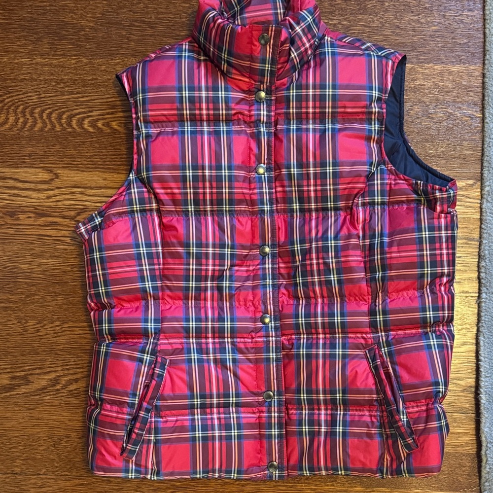 EUC - like new - Lands' End Red Plaid Quilted Vest